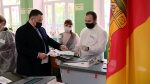 Глава Тверской области Руденя отдал голос на думских выборах за стабильное будущее России