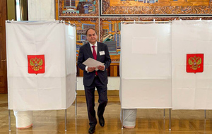 "Любые инсинуации недопустимы": Посольство РФ назвало голословными заявления Госдепа о непрозрачности выборов в Госдуму