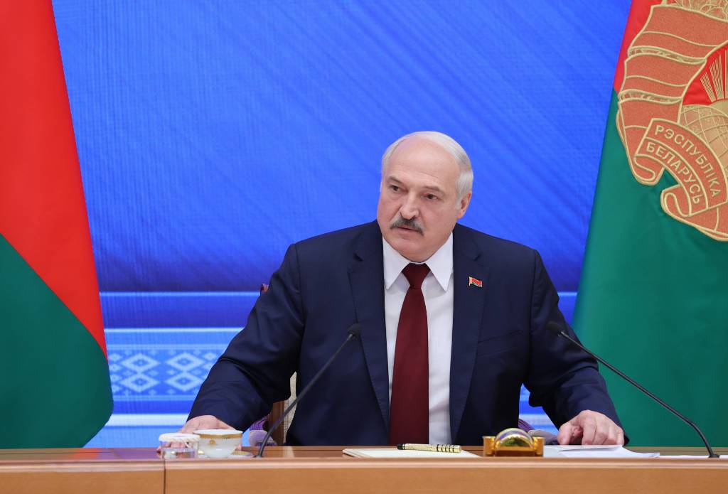 Лукашенко выразил соболезнования Путину из-за гибели людей при стрельбе в Перми