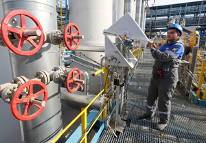 "Газпром" не стал увеличивать транзит газа через Украину в октябре