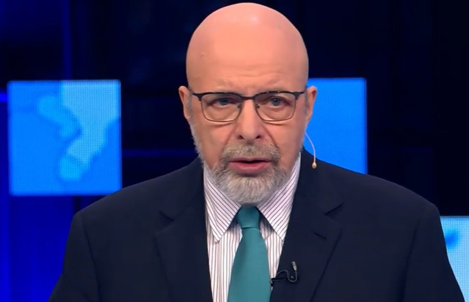 <p>Я не знаю всех их мотивов, но думаю, что русофобия и двойные стандарты явно играют роль. По-моему, более существенным является другой вопрос: почему вообще поднимается эта тема, учитывая, что США, Англия и особенно Израиль регулярно ликвидируют людей, которых они считают опасными для государства. Саудовская Аравия тем более</p>