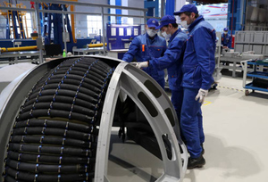 Российский производитель зенитных ракет выпустит гражданский электрогазомобиль