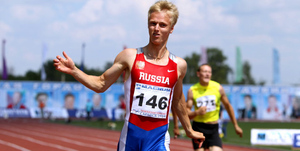 Четырёхкратного чемпиона России по бегу задержали с наркотиками в Петербурге