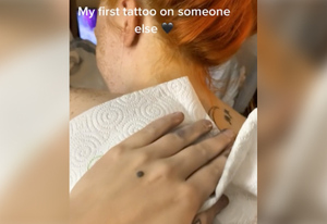 Татуировщица показала свою первую работу, и в Сети один вопрос: как клиентка ещё не убила её