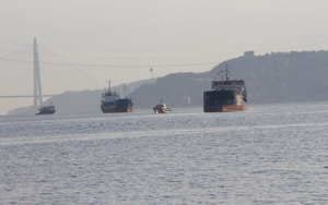 Российский сухогруз столкнулся с турецким судном в Босфоре