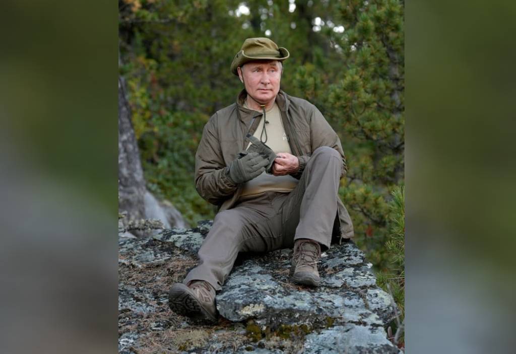 Путин держит на личном контроле программы по сохранению животных