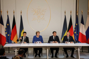 Украина хочет созвать саммит "нормандской четвёрки" до отставки Меркель