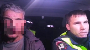 Под Иркутском пьяный водитель сбил пятерых детей, которые шли по дороге