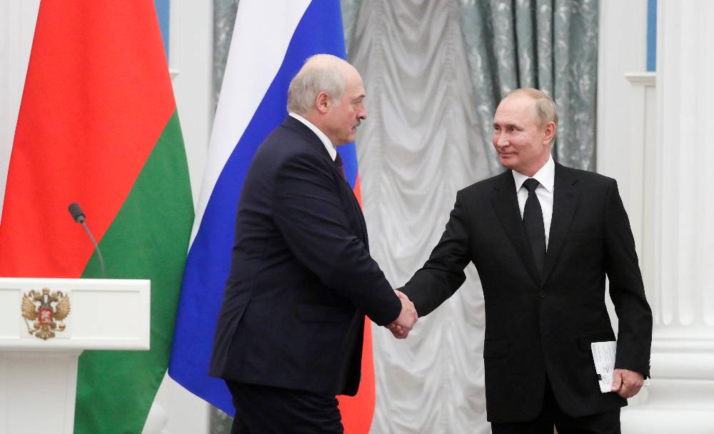 Песков заявил, что в графике Путина не было встречи с Лукашенко в Сочи