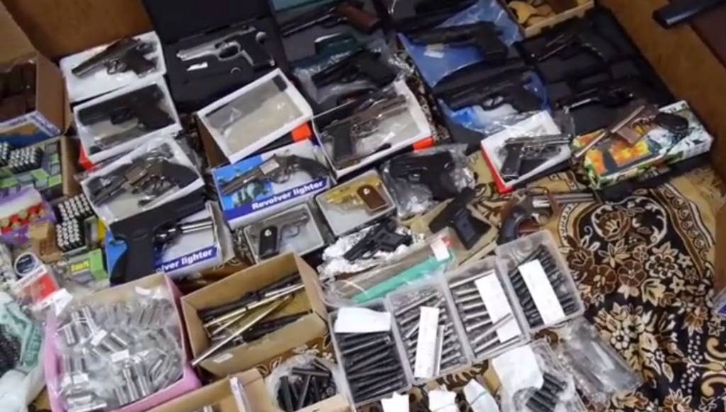 В 18 регионах России задержали 48 подпольных оружейников