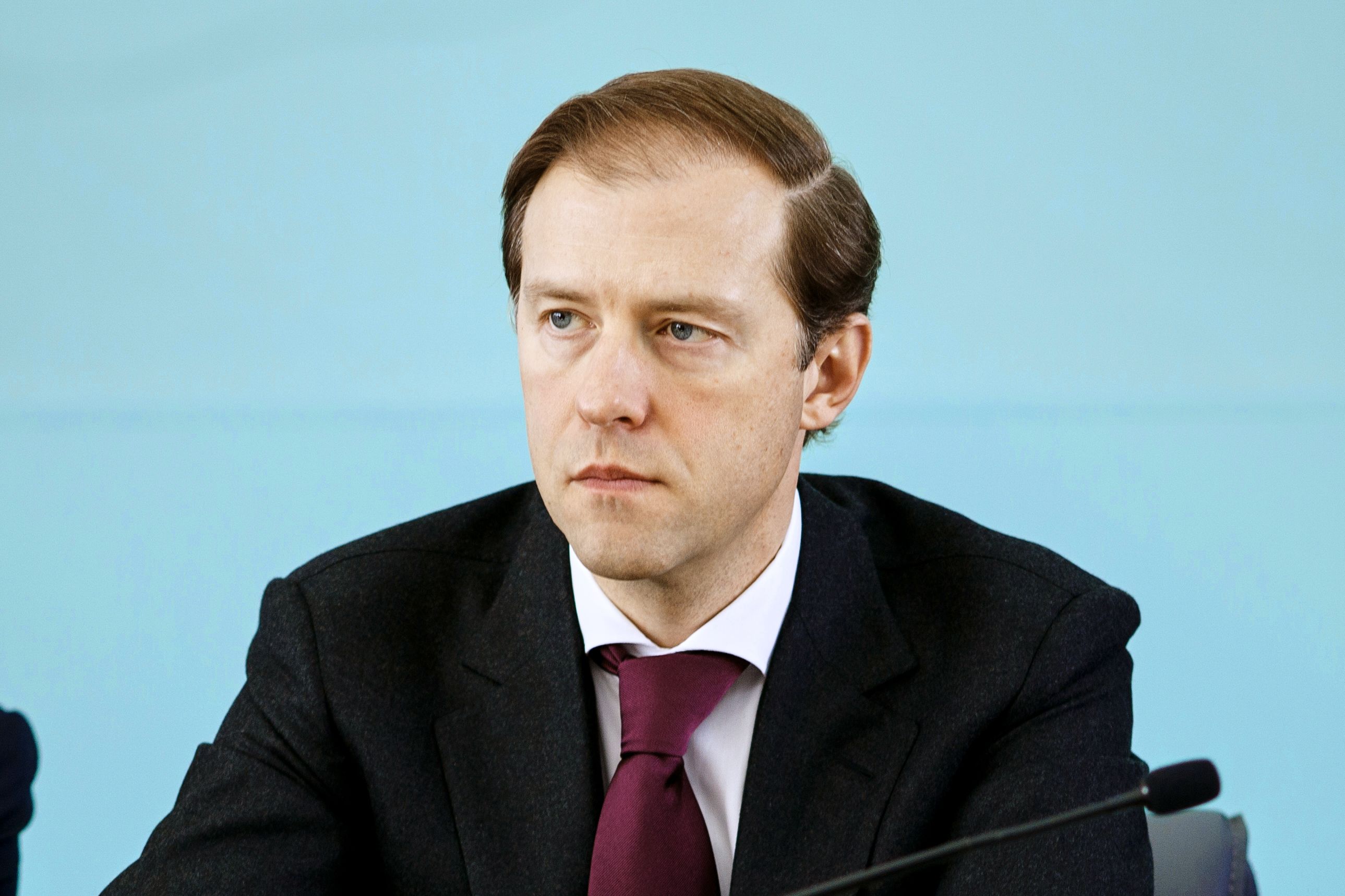 Министр промышленности российской федерации