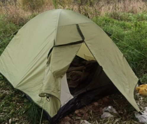 Исчезли, бросив палатку с вещами и едой: В Подмосковье третий день ищут пропавших у Никитских пещер туристов