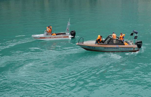 В Каспийском море найден пропавший катер с детьми на борту