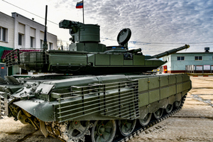 Первый видящий за горизонтом танк Т-90М испытают на учениях