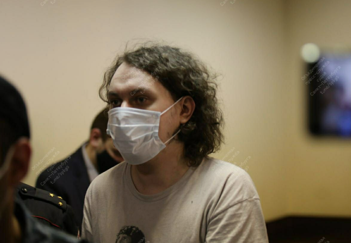 Блогеру Хованскому продлили срок содержания в СИЗО на один месяц