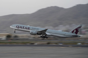 Первый коммерческий рейс из Кабула после прихода талибов к власти приземлился в Дохе