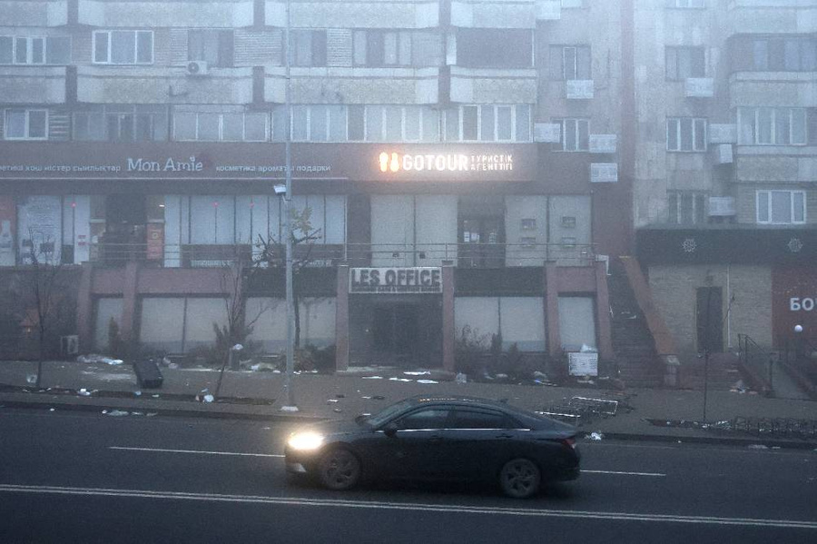 Алма-Ата. Последствия беспорядков в городе. Фото © ТАСС / Шарифулин Валерий