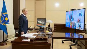Лидеры стран ОДКБ начали внеочередной онлайн-саммит по Казахстану с минуты молчания