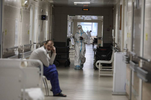 Вирусолог Скулачёв: Рост заболевших "омикроном" в России — это вопрос недели