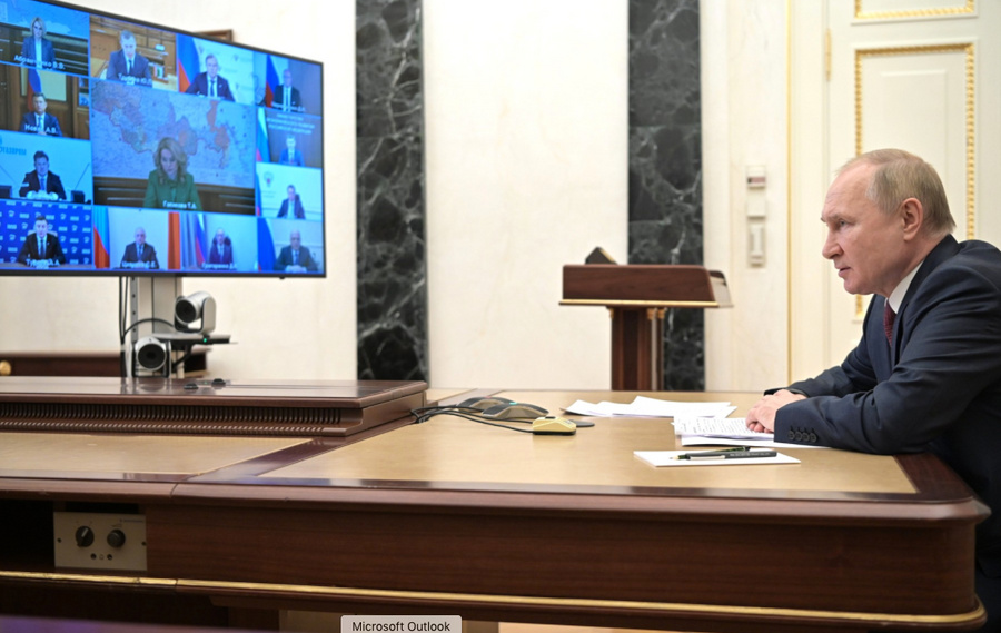 <p>Президент Владимир Путин на совещании с членами правительства (в режиме видеоконференции) ©<a href="http://kremlin.ru/events/president/news/67577/photos/67362" target="_blank" rel="noopener noreferrer"> Kremlin.ru </a></p>