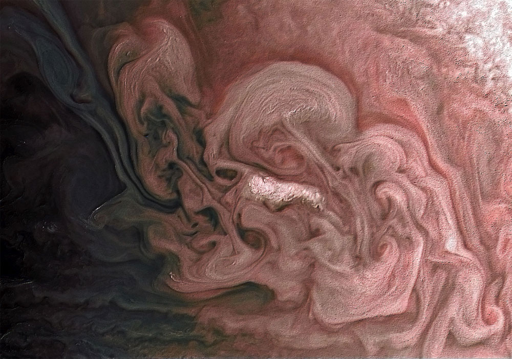Розовый Юпитер. Фото © ТАСС / M. Brealey / JPL / NASA via ZUMA Wire
