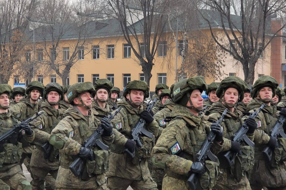 Министры обороны ОДКБ подписали решение о выводе миротворцев из Казахстана