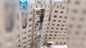 В Петербурге из жилой многоэтажки из-за пожара эвакуировали 50 человек