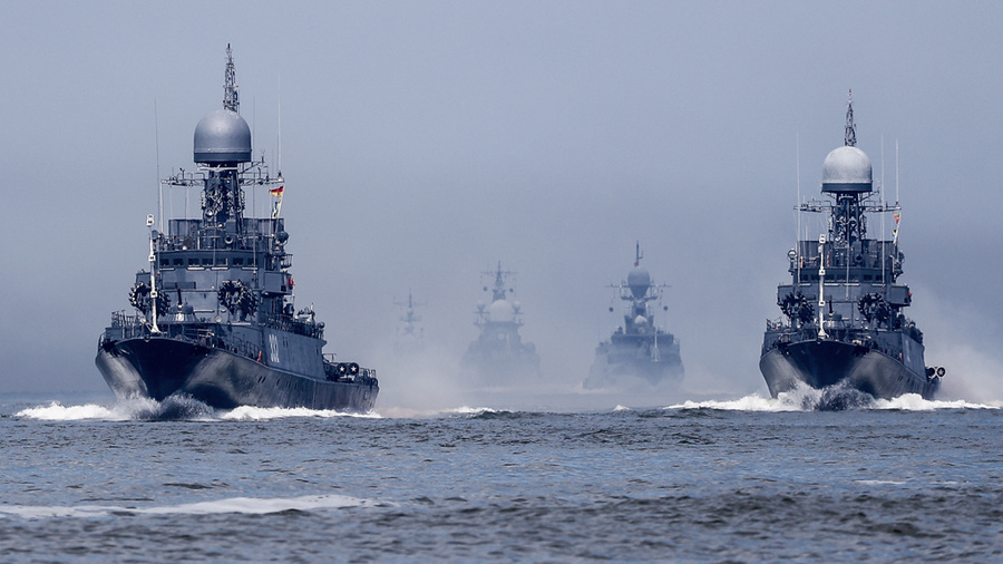 <p>Малый противолодочный корабль "Иркутский комсомолец". Фото © ТАСС / Виталий Невар</p>