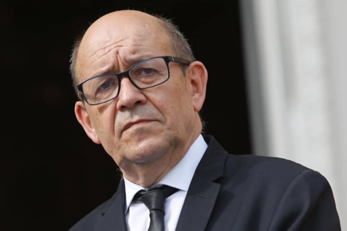 Глава МИД Франции призвал продолжить "требовательный диалог" с Россией