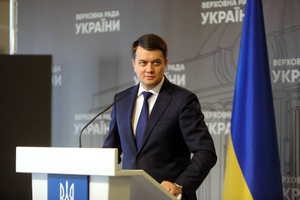 Нардеп Разумков призвал Зеленского рассказать, что на самом деле происходит на Украине