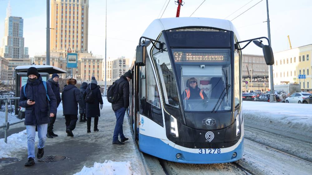 В 2021 году москвичи ждали трамваи менее четырёх минут