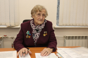 Жительница блокадного Ленинграда Тихомирова рассказала, как бомбёжки заставили повзрослеть