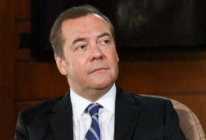 Медведев назвал бессмысленным введение локдауна в нынешних условиях