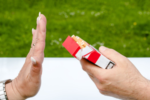 В Малайзии собрались запретить продажу сигарет целому поколению