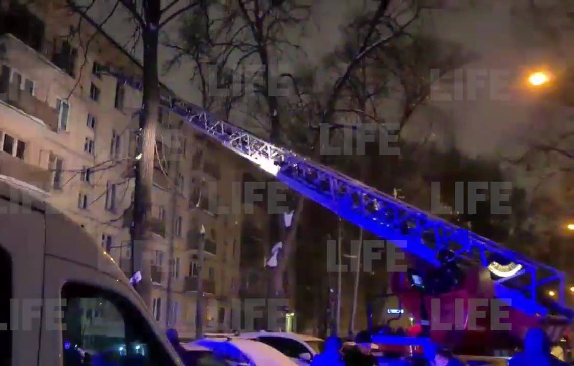 На юге Москвы при пожаре погибли три человека