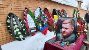 Основателя "Спутника и погрома" Просвирнина похоронили на Троекуровском кладбище