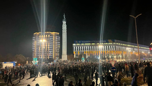 Комендант Алма-Аты сообщил о мародёрстве в городе и сотнях избитых гражданских