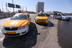 Ликсутов: 80% такси в Москве приобретены при поддержке мэрии