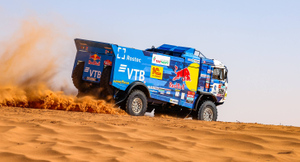 Команда "КамАЗ-мастер" выиграла пятый этап подряд на ралли "Дакар" в зачёте грузовиков