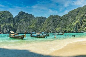 Таиланд снял все ограничения на въезд для туристов
