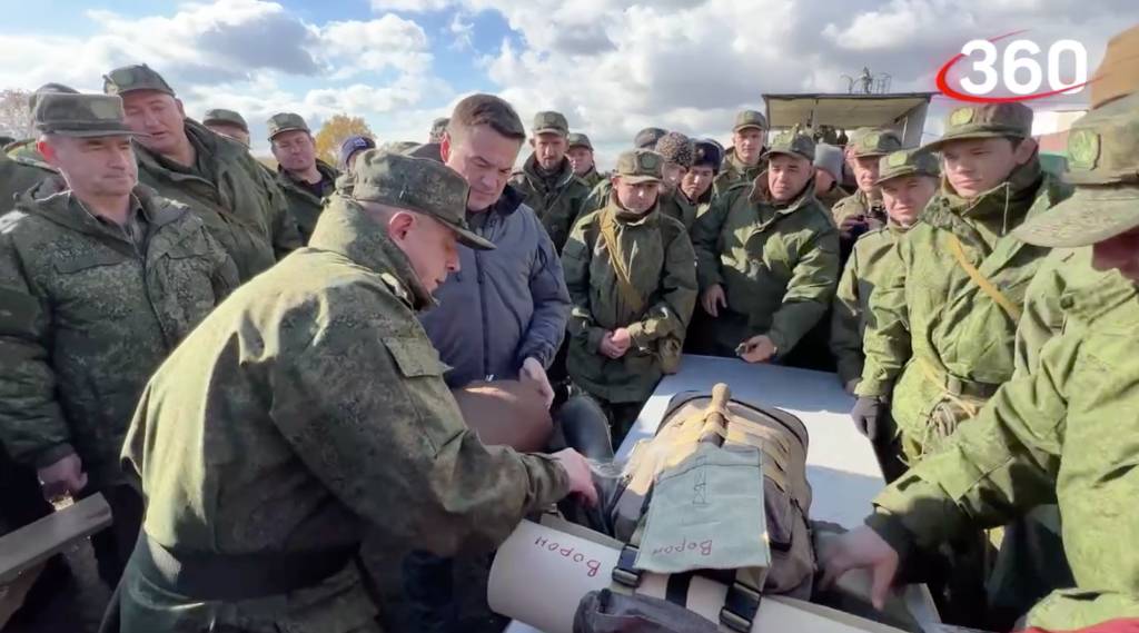 Губернатор Воробьёв пообещал помочь семьям мобилизованных в Подмосковье