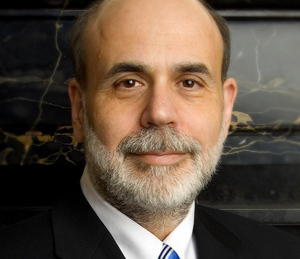 Нобелевская премия по экономике присуждена экс-главе ФРС США и двум исследователям