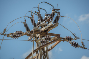 Из-за повреждения энергообъектов в Киеве вводятся почасовые отключения электричества