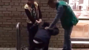"На колени, быстро!": Житель Ярославля избил ребёнка, а потом извинился
