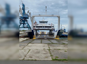На переправе в Крыму начали работать все четыре парома, находящиеся в порту Керчи
