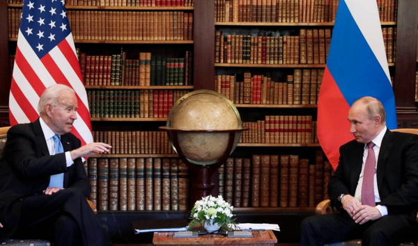 Песков ответил на вопрос о перспективах встречи Путина и Байдена