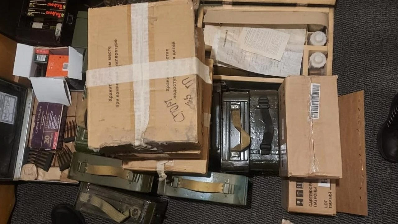 Найденные боеприпасы в квартире москвича. Фото © "МВД Медиа"