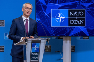 Столтенберг объяснился после скандальных слов о поражении НАТО на Украине