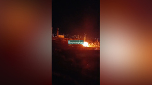 Удар и мощный взрыв: Момент попадания ракеты ВСУ в подстанцию в Белгороде попал на видео