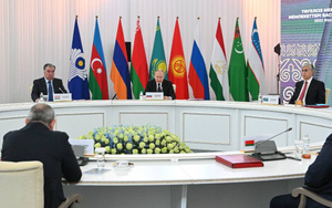 Алиева и Пашиняна посадили рядом за круглым столом на саммите глав стран СНГ